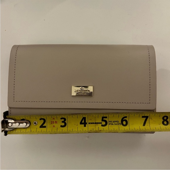 2 Kate Spade crossbody purses - Picture 13 of 14